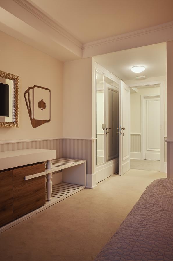 Castello Boutique Hotel Čačak Eksteriør billede