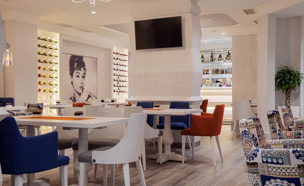 Castello Boutique Hotel Čačak Eksteriør billede