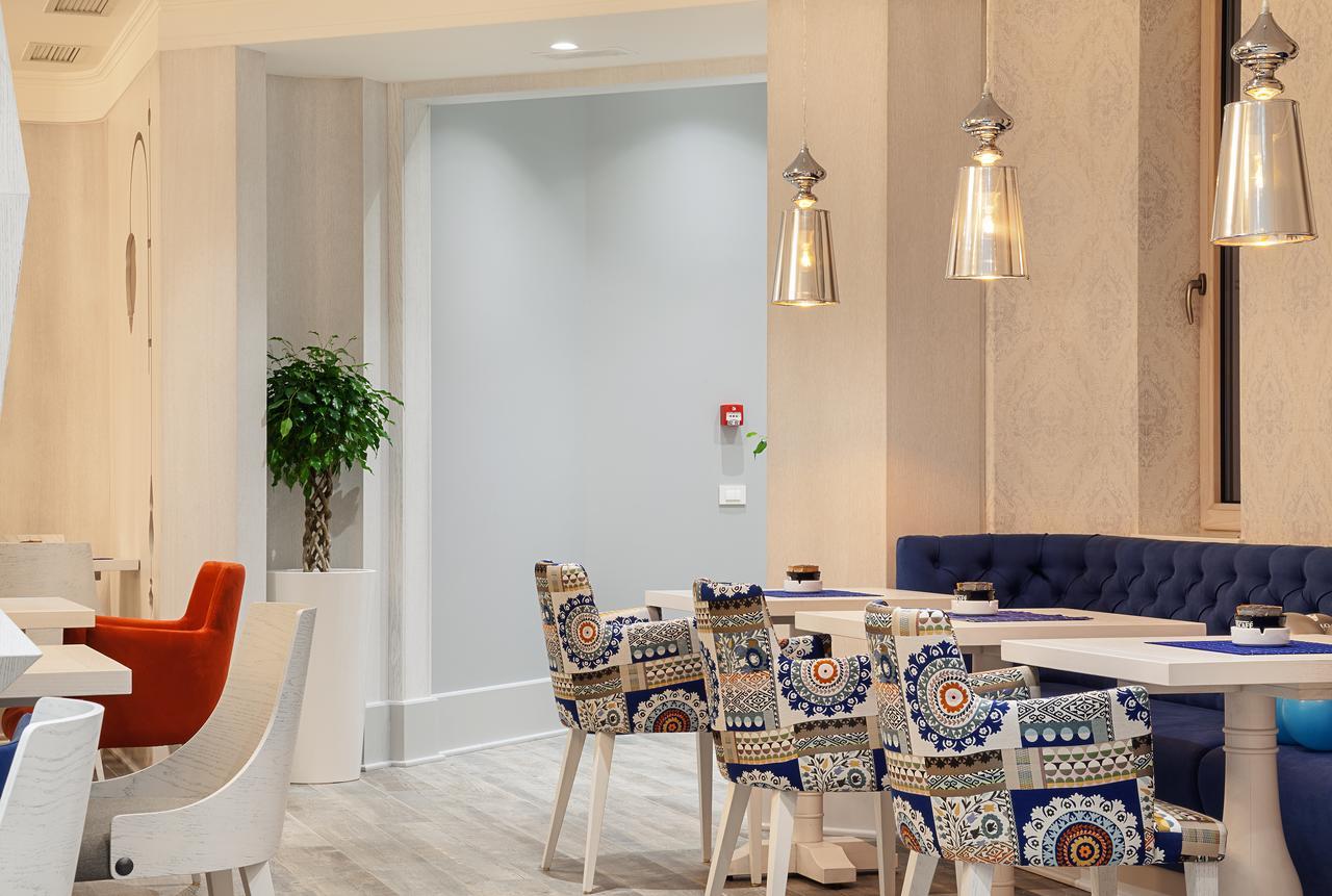 Castello Boutique Hotel Čačak Eksteriør billede