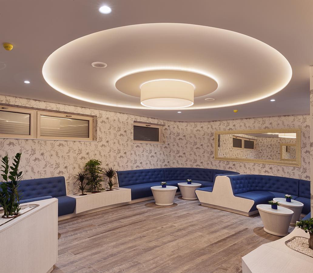 Castello Boutique Hotel Čačak Eksteriør billede